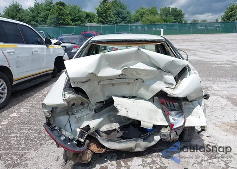 2002 Mitsubishi Galant Es/Ls z USA, uszkodzony, nr VIN 4A3AA46G12E008253